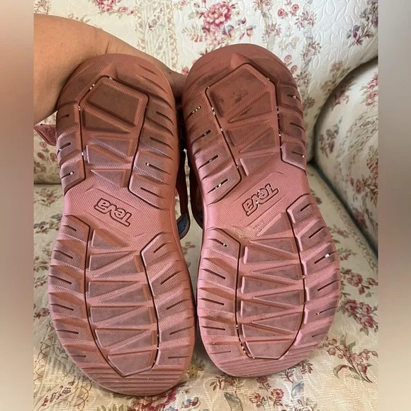 Teva Size 9 Preloved ❤️ Hurricane Verge Adjustable Sandals (RSB #13/Bin 2) - Picture 3 of 5